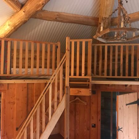Вилла Coed Y Marchog Woodland Retreat Херефорд Экстерьер фото